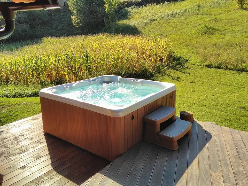 Bear'S Log Villa Seliste Dreznicko Luaran gambar