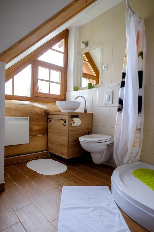 Bear'S Log Villa Seliste Dreznicko Luaran gambar